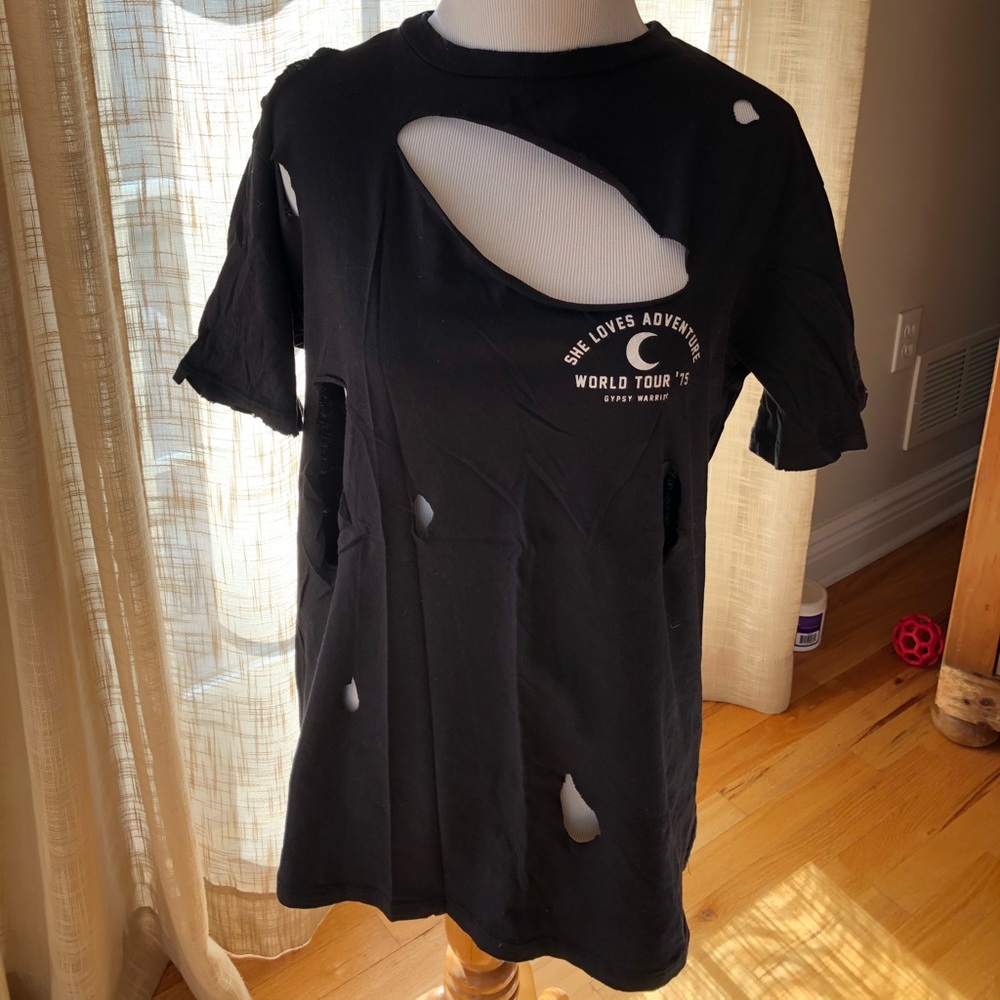 Black ripped T-shirt